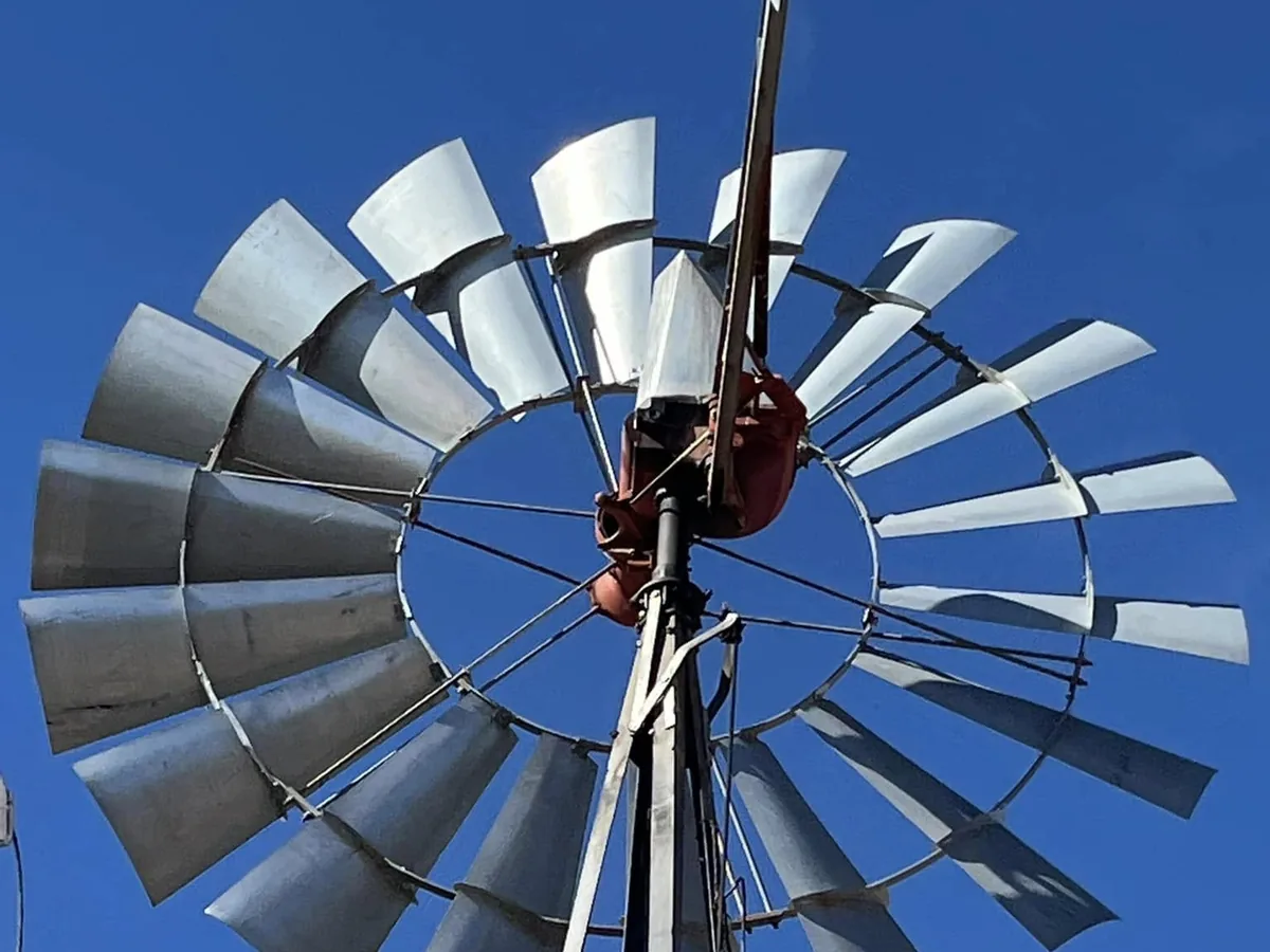 Windmill fan and gearbox seen from below during a service call
